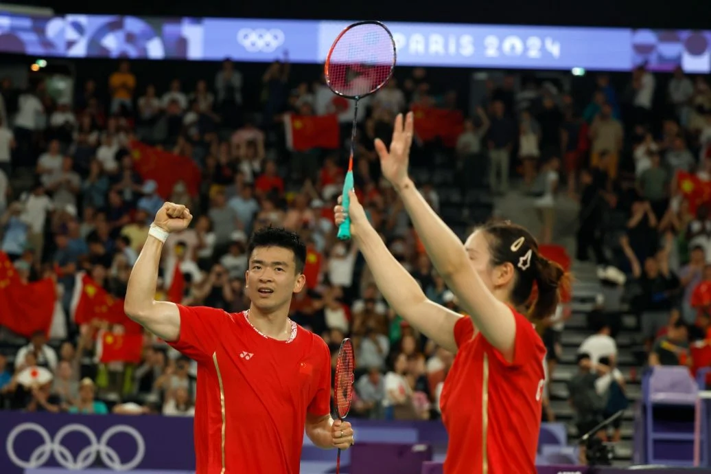 Zheng Siwei and Huang Yaqiong Clinch Olympic Gold