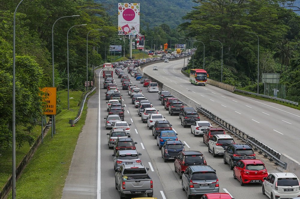 Sarawak to Restrict Goods Vehicles for Safer Festive Travel