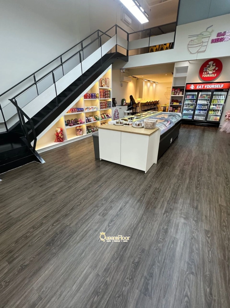 QueensFloor Brand